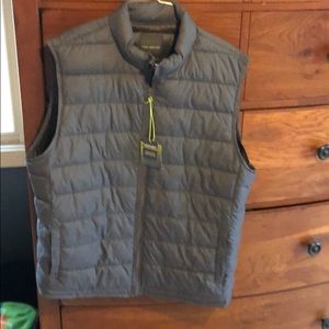 Tek Gear packable vest. NWT. Large men’s